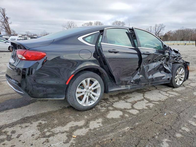 Photo 3 from auction – 2015 CHRYSLER 200 LIMITE with VIN 1C3CCCAB8FN558913