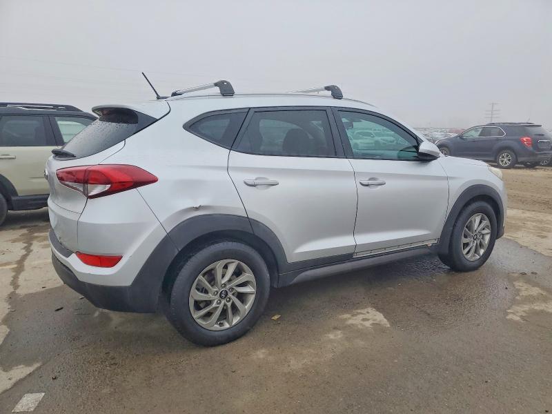 Photo 3 from auction – 2016 HYUNDAI TUCSON LIM with VIN KM8J33A4XGU059795