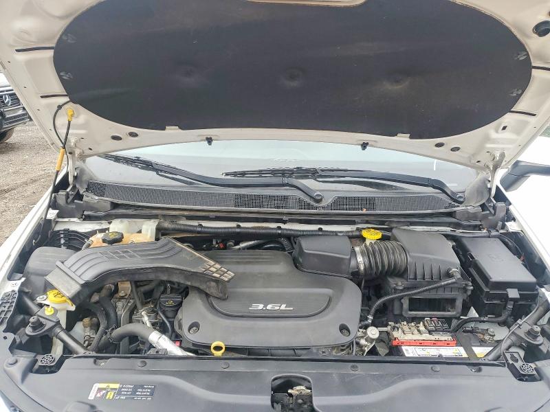 Photo 12 from auction – 2017 CHRYSLER PACIFICA L with VIN 2C4RC1CG0HR510721