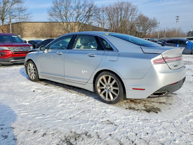 Photo 2 from auction – 2016 LINCOLN MKZ with VIN 3LN6L2J9XGR632925