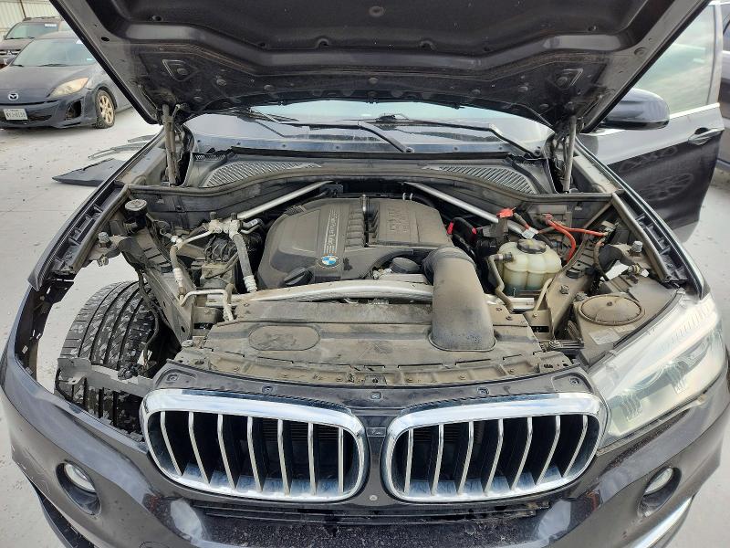 Photo 12 from auction – 2016 BMW X5 XDRIVE3 with VIN 5UXKR0C52G0U12337