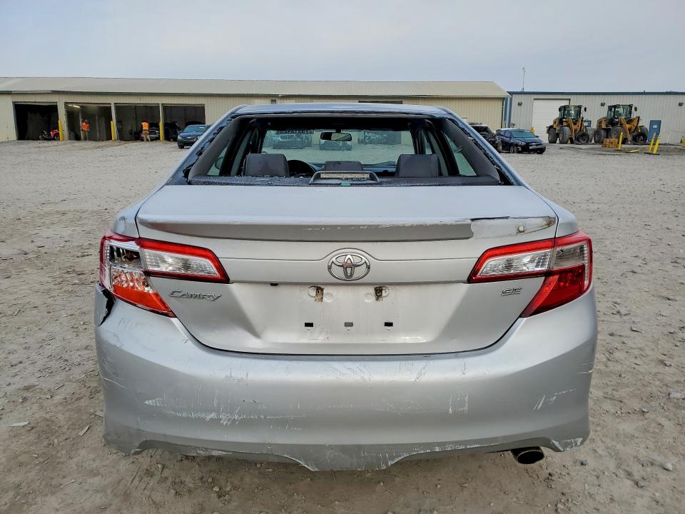 Photo 6 from auction – 2014 TOYOTA CAMRY with VIN 4T1BF1FK2EU829881