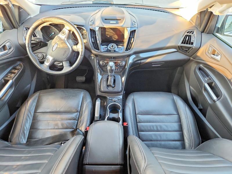 Снимка 8 от търг – 2015 FORD ESCAPE TIT с VIN 1FMCU9J91FUB81870