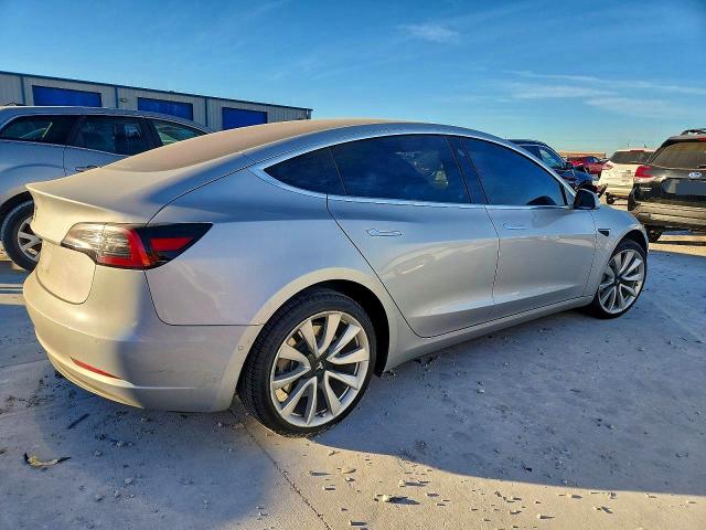 Photo 3 from auction – 2018 TESLA MODEL 3 with VIN 5YJ3E1EA6JF034825