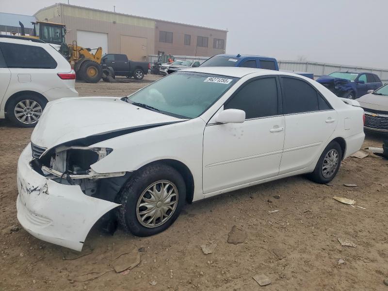 TOYOTA CAMRY LE 2006 with VIN 4T1BE32KX6U658237 - Photo from auction