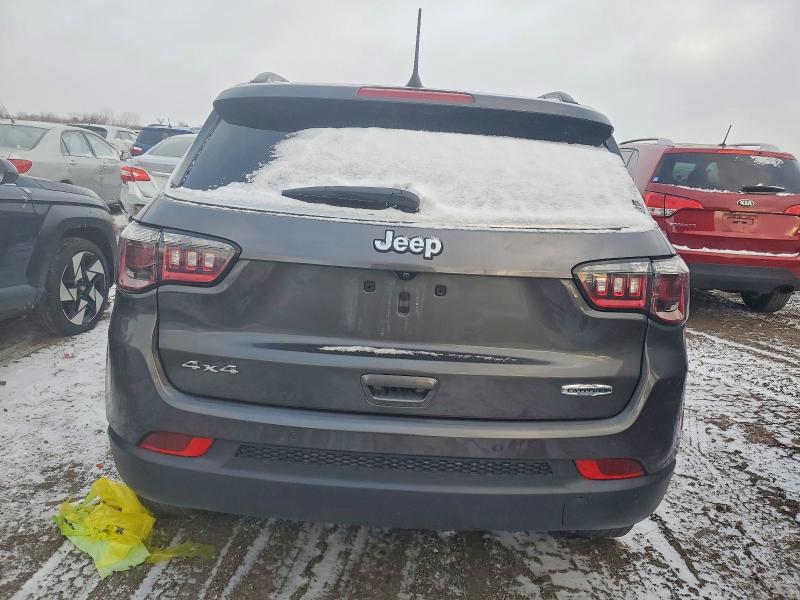 Photo 6 from auction – 2020 JEEP COMPASS with VIN 3C4NJDBB3LT252258