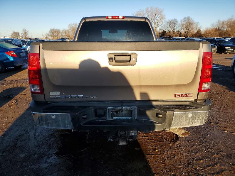 Photo 6 from auction – 2013 GMC SIERRA K25 with VIN 1GT120EG7DF208674