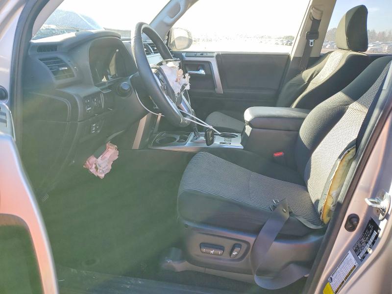 Photo 7 from auction – 2024 TOYOTA 4RUNNER SR with VIN JTEEU5JR4R5306229