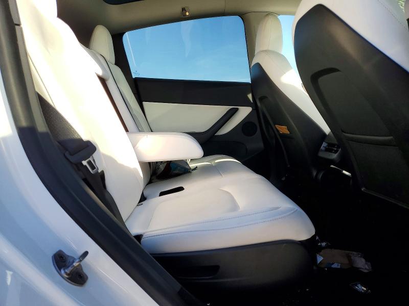 Photo 10 from auction – 2021 TESLA MODEL Y with VIN 5YJYGAEE8MF212709