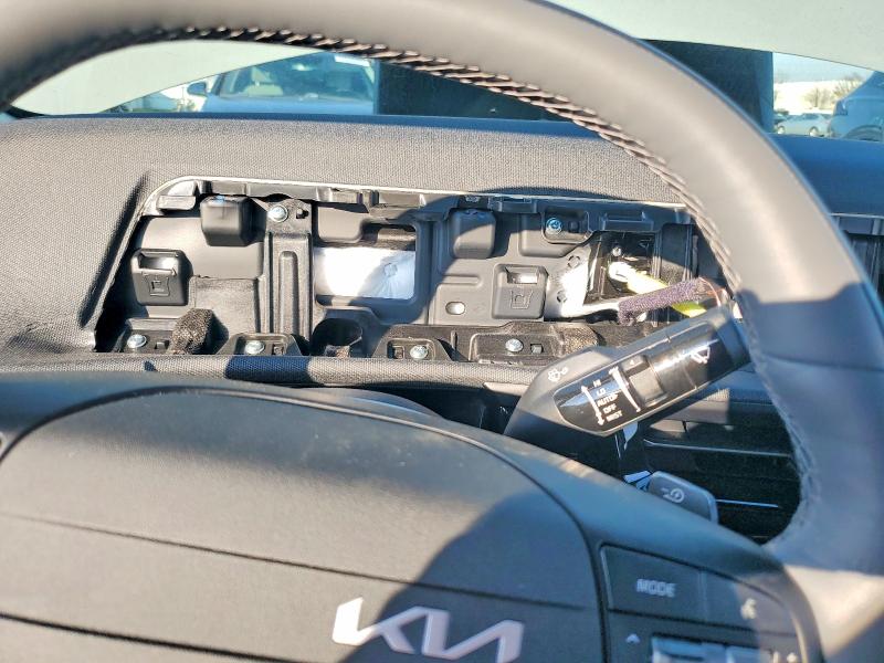 Photo 9 from auction – 2025 KIA EV6 with VIN 5XYC34JA9SG010025