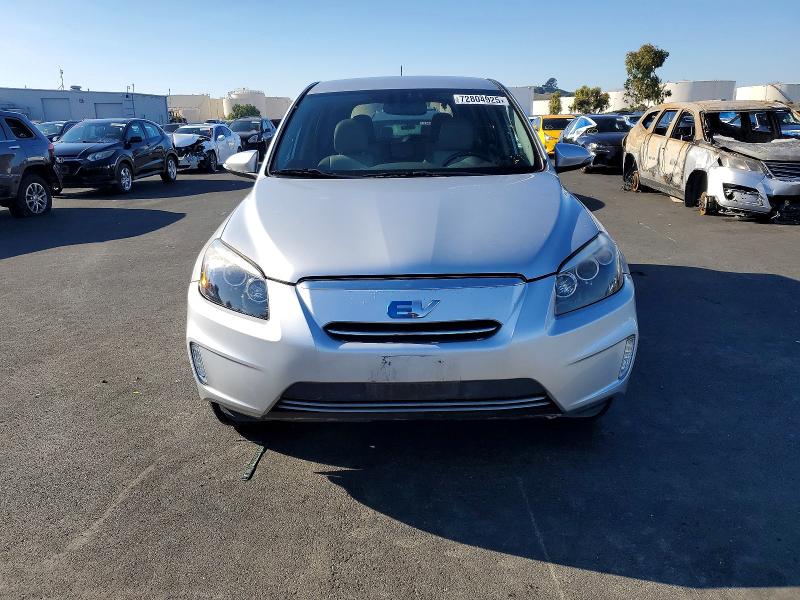 Photo 5 from auction – 2013 TOYOTA RAV4 EV with VIN 2T3YL4DV8DW001700