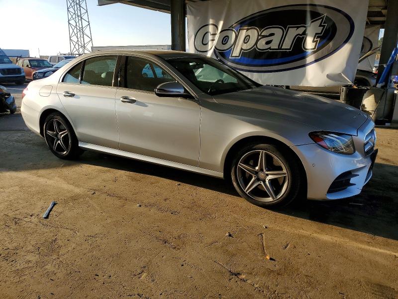 Zdjęcie 4 z aukcji – 2017 MERCEDES-BENZ E 300 4MAT z VIN WDDZF4KB2HA084748