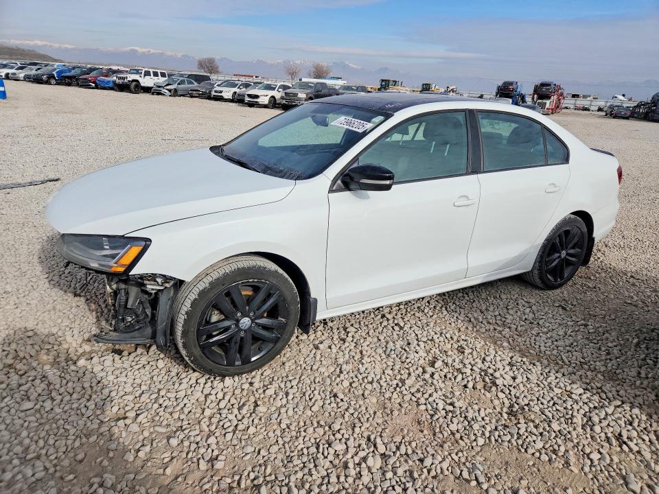 VOLKSWAGEN JETTA SPOR 2018 with VIN 3VWD17AJ1JM249658 - Photo from auction