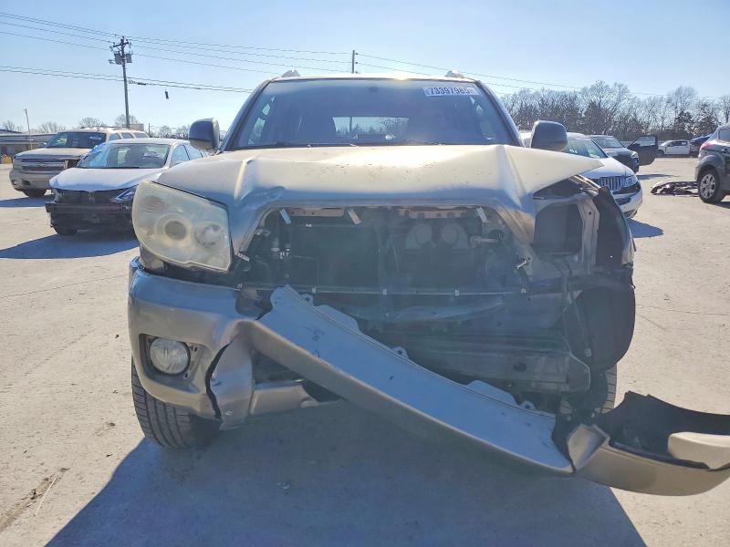 Photo 5 from auction – 2007 TOYOTA 4RUNNER SR with VIN JTEZU14R178077302