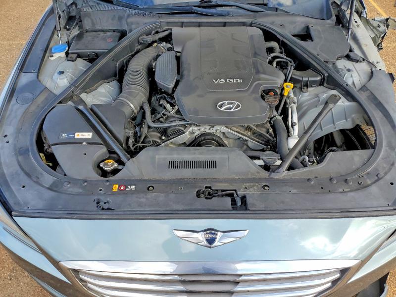 Photo 11 from auction – 2016 HYUNDAI GENESIS with VIN KMHGN4JE8GU143472