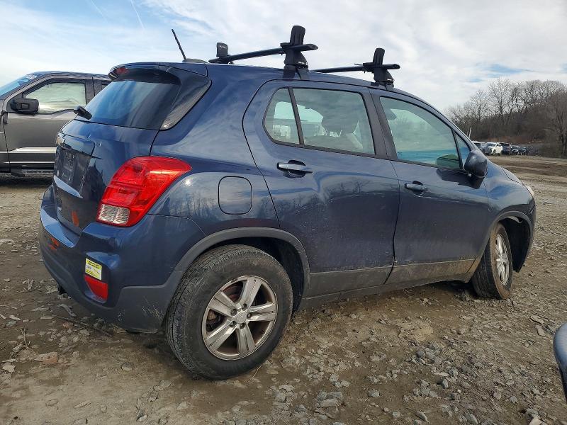 Photo 3 from auction – 2018 CHEVROLET TRAX LS with VIN 3GNCJNSB7JL385204