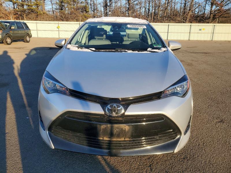 صورة رقم 5 من المزاد - 2018 TOYOTA COROLLA مع VIN 2T1BURHE3JC097543
