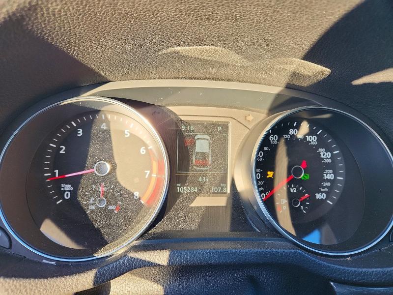 Photo 9 from auction – 2018 VOLKSWAGEN PASSAT with VIN 1VWCA7A34JC044527