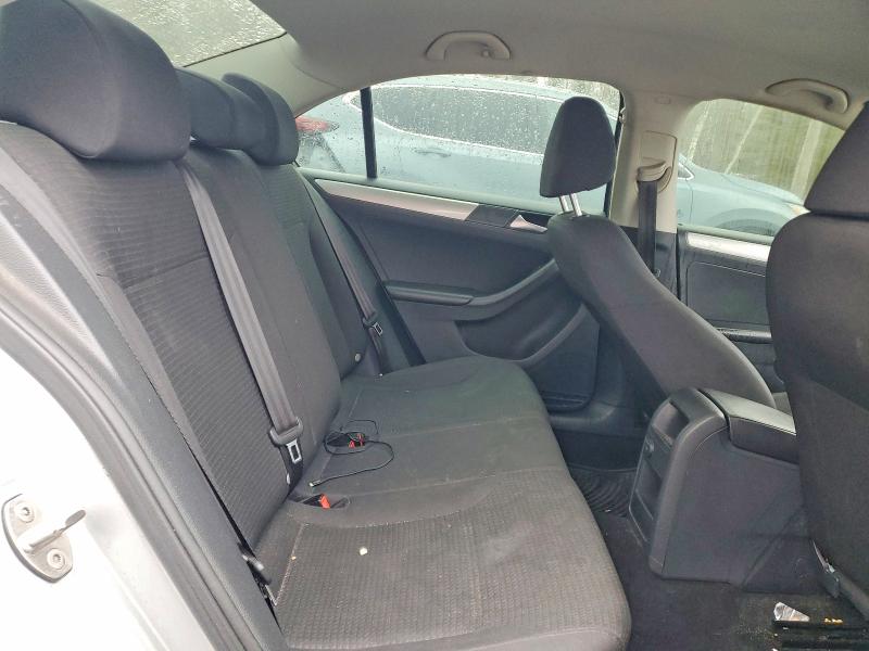 Photo 10 from auction – 2016 VOLKSWAGEN JETTA S with VIN 3VW267AJ5GM356732