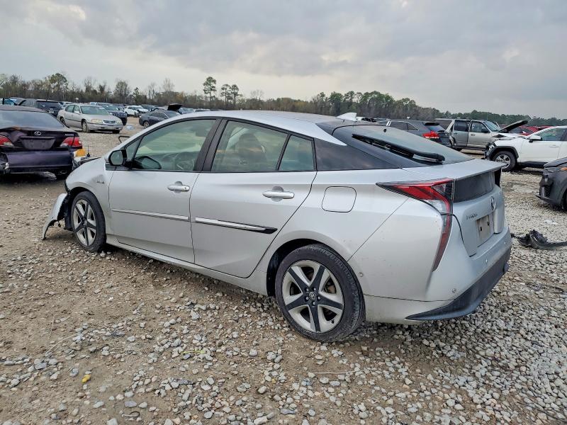 Photo 2 from auction – 2018 TOYOTA PRIUS with VIN JTDKARFU0J3554028