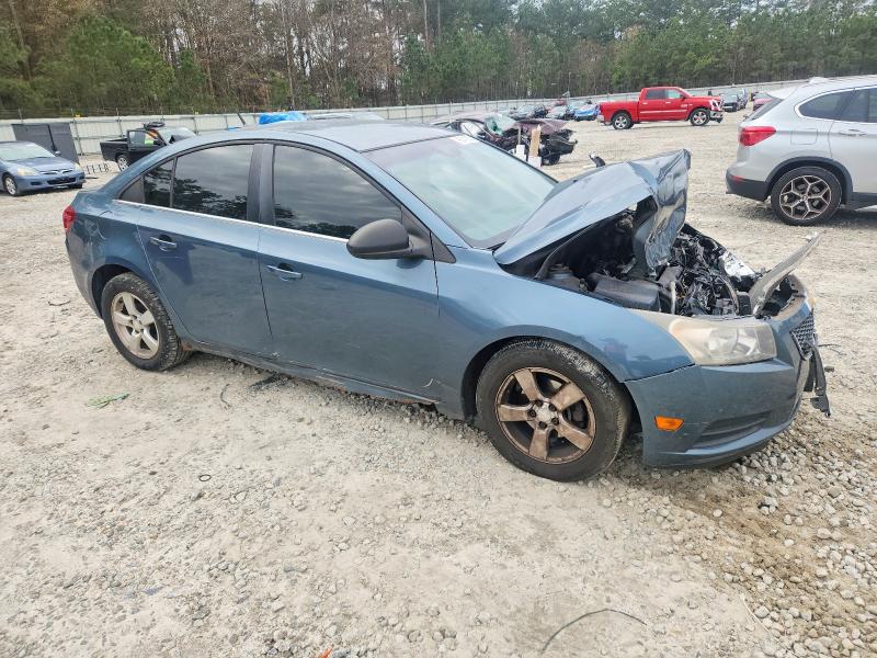 Photo 4 from auction – 2012 CHEVROLET CRUZE with VIN 1G1PC5SH9C7301036
