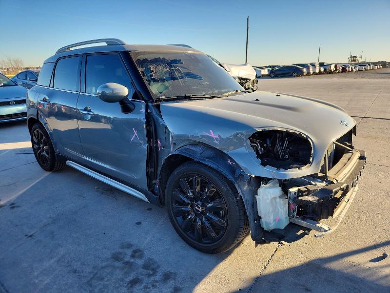 Photo 4 from auction – 2020 MINI COOPER with VIN WMZYW7C01L3L86243