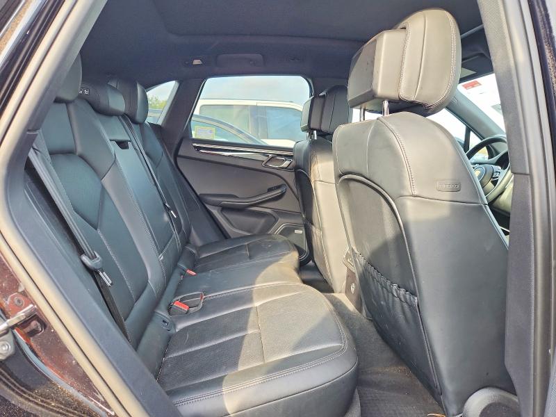 Photo 11 from auction – 2023 PORSCHE MACAN BASE with VIN WP1AA2A52PLB03452