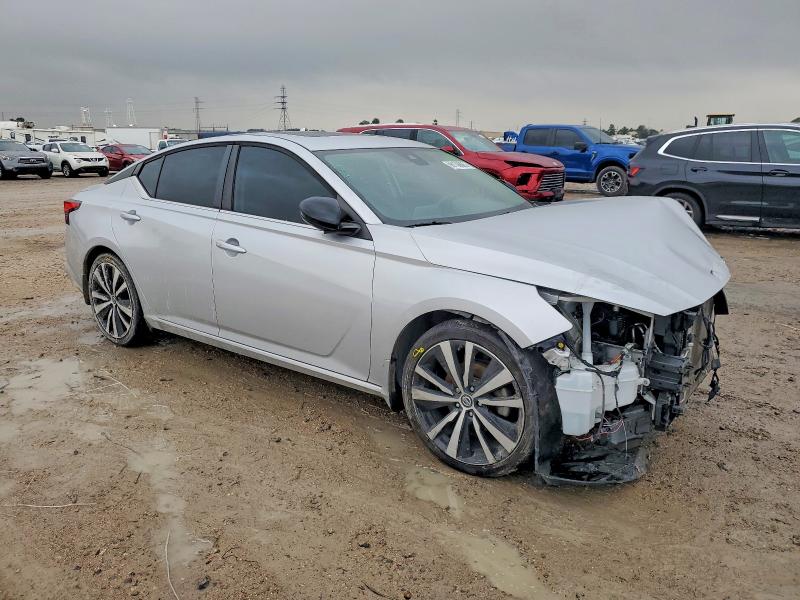 Photo 4 from auction – 2020 NISSAN ALTIMA with VIN 1N4BL4CV2LC116663