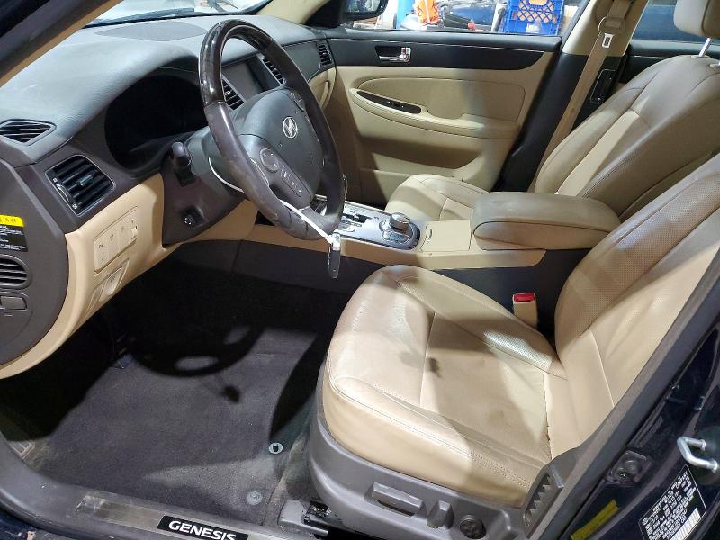 Photo 7 from auction – 2011 HYUNDAI GENESIS 4. with VIN KMHGC4DF1BU132347