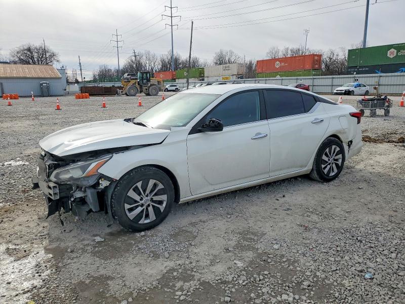 NISSAN ALTIMA 2020 with VIN 1N4BL4BV5LC211638 - Photo from auction