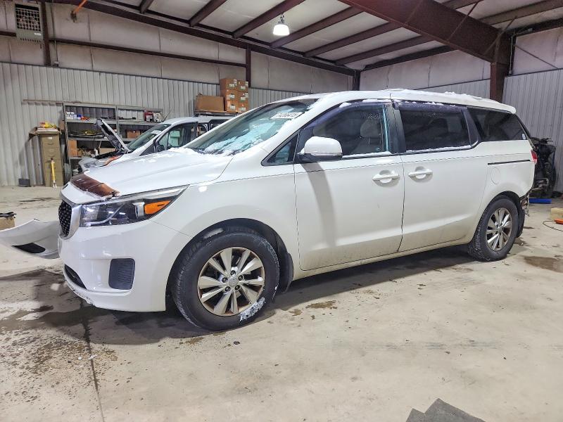 KIA SEDONA LX 2016 with VIN KNDMB5C11G6101553 - Photo from auction