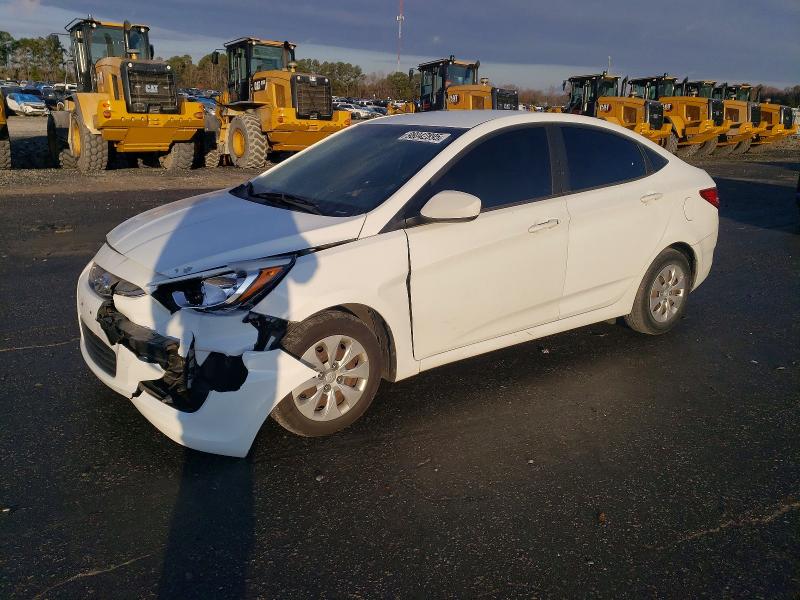 HYUNDAI ACCENT 2016 z numerem VIN KMHCT4AE3GU156988 - Zdjęcie z aukcji