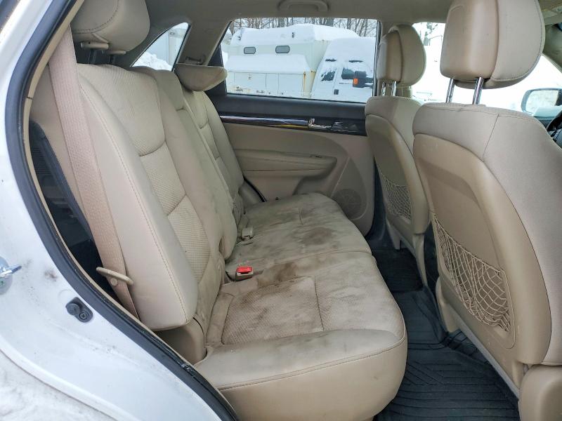 Photo 11 from auction – 2011 KIA SORENTO BA with VIN 5XYKTCA17BG140536