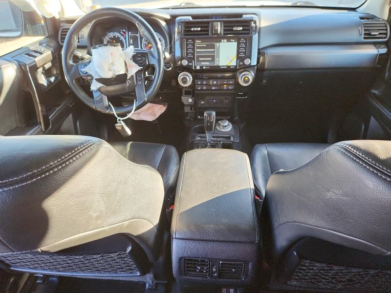 Photo 8 from auction – 2020 TOYOTA 4RUNNER with VIN JTEBU5JR2L5778732