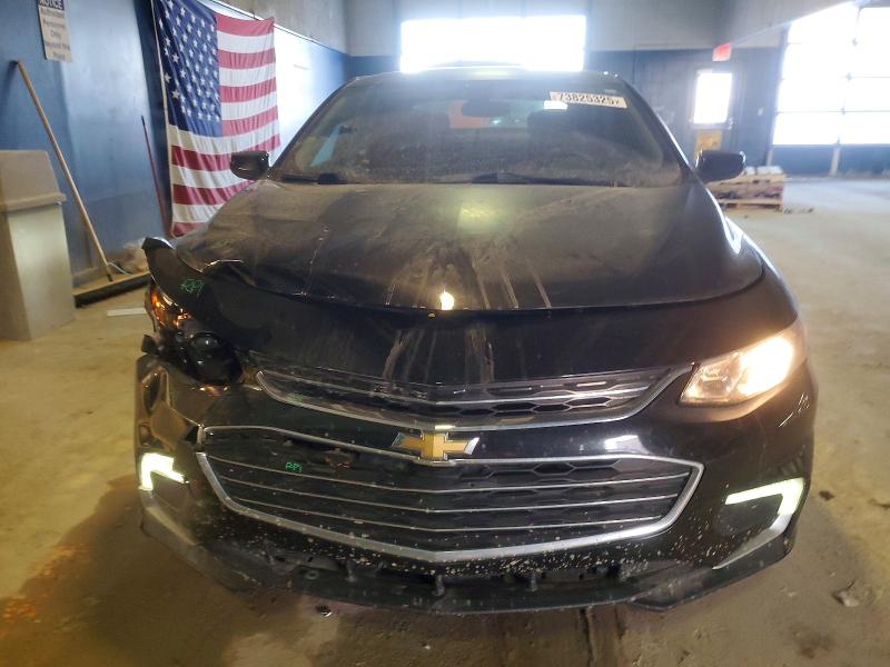 Photo 5 from auction – 2017 CHEVROLET MALIBU LT with VIN 1G1ZE5STXHF245774
