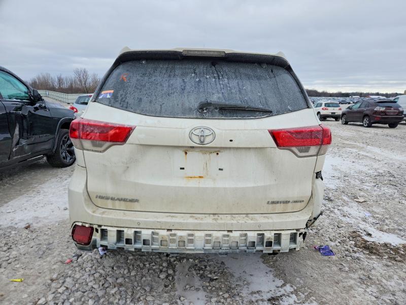 Photo 6 from auction – 2018 TOYOTA HIGHLANDER with VIN 5TDDZRFH3JS856190