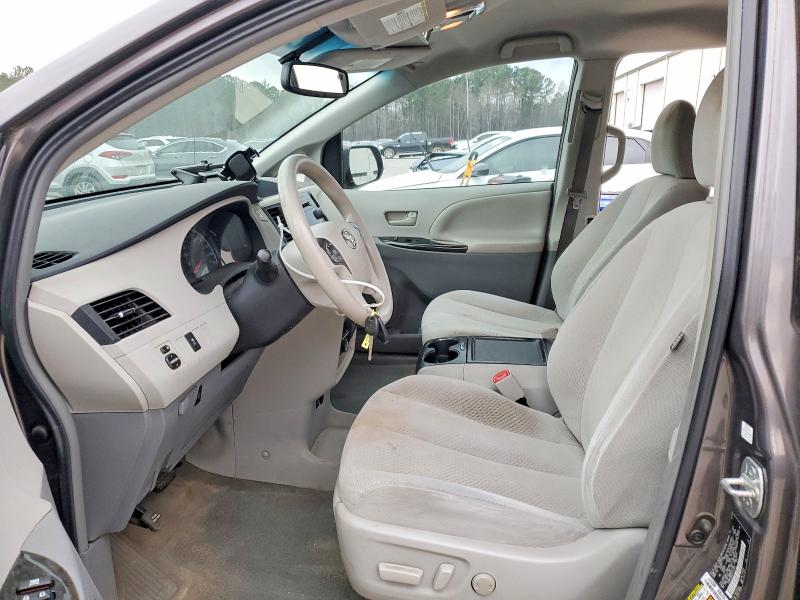 Photo 7 from auction – 2012 TOYOTA SIENNA LE with VIN 5TDKK3DC5CS223483
