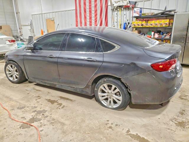 Photo 2 from auction – 2015 CHRYSLER 200 with VIN 1C3CCCAB8FN742958