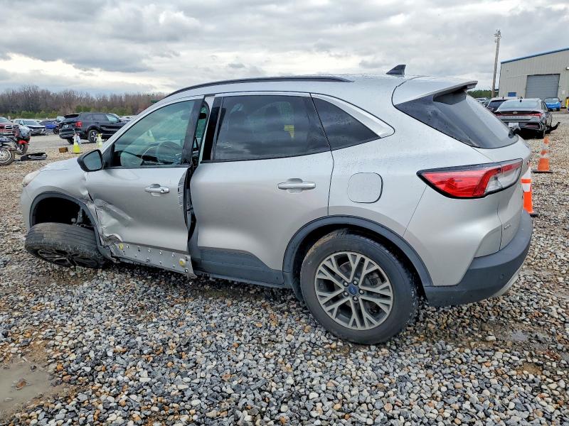 Photo 2 from auction – 2020 FORD ESCAPE with VIN 1FMCU9H65LUA08277