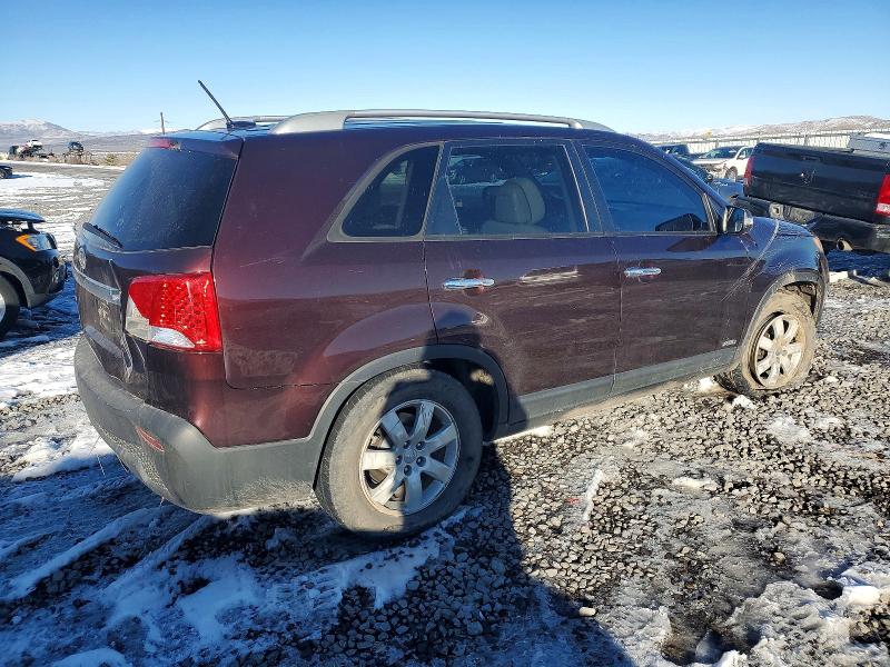 Photo 3 from auction – 2012 KIA SORENTO BA with VIN 5XYKTDA24CG297196