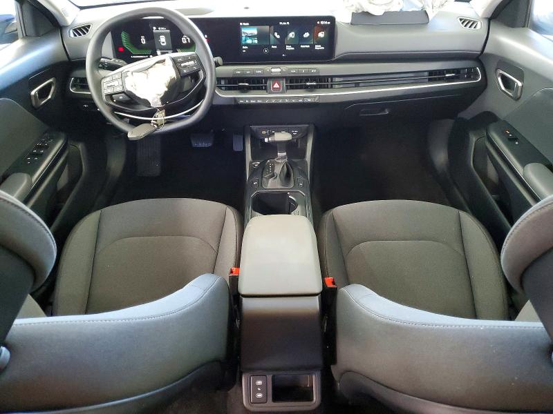 Photo 8 from auction – 2025 KIA K4 LX with VIN 3KPFT4DE7SE101741