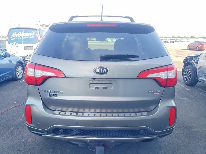 Photo 6 from auction – 2014 KIA SORENTO SX with VIN 5XYKWDA76EG520828