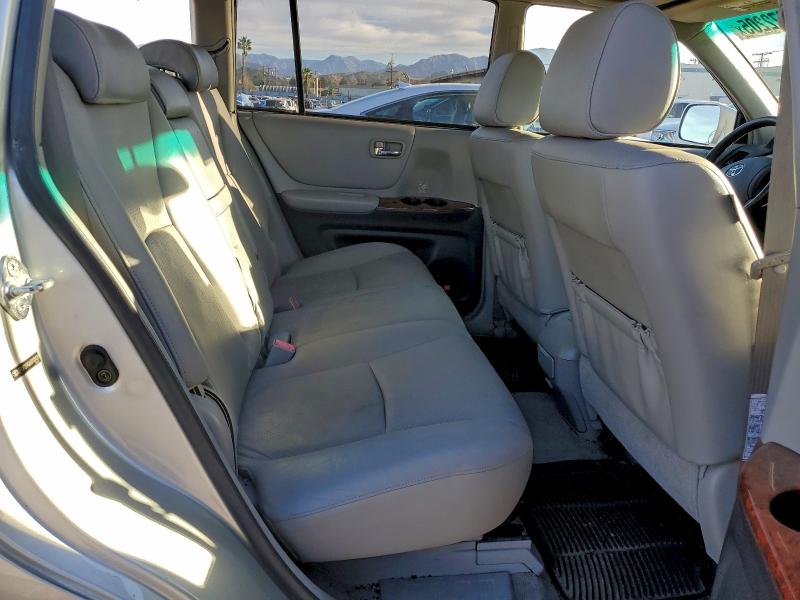 Foto 11 de la subasta – 2006 TOYOTA HIGHLANDER con VIN JTEDP21A260108429