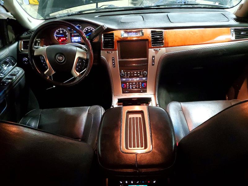 Photo 8 from auction – 2012 CADILLAC ESCALADE P with VIN 1GYS4DEF5CR105578