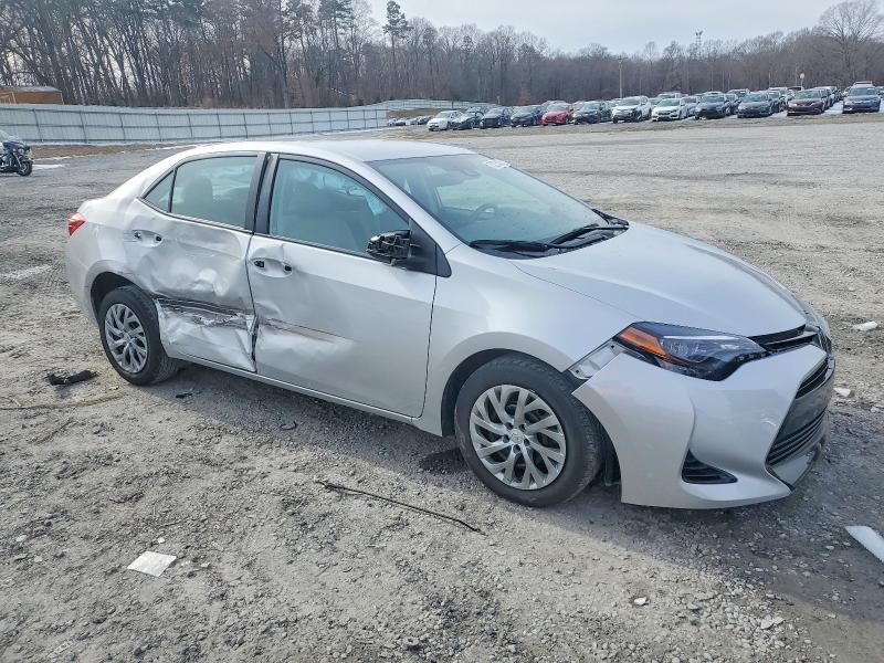 Photo 4 from auction – 2017 TOYOTA COROLLA with VIN 2T1BURHE6HC918435