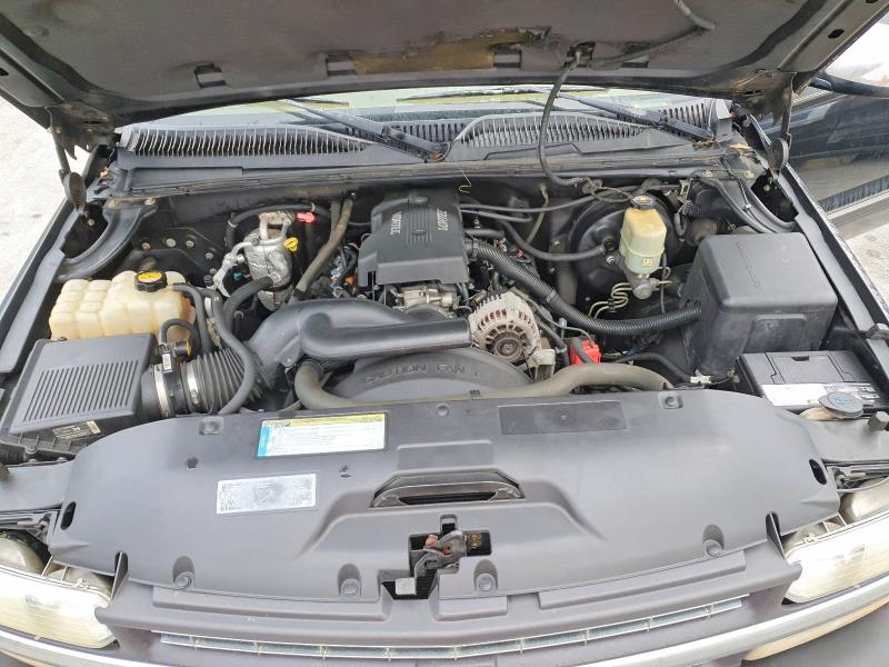 Photo 11 from auction – 1999 CHEV SILVERADO with VIN 2GCEC19VXX1246862