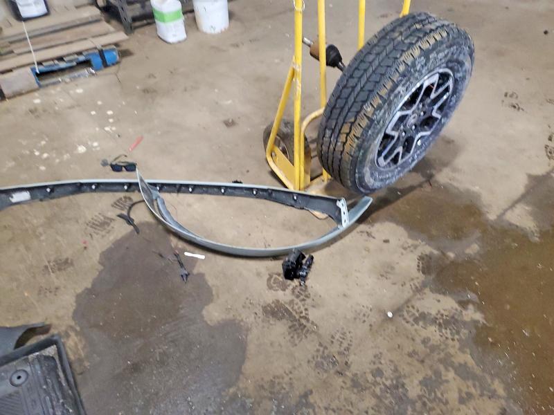 Photo 13 from auction – 2024 FORD BRONCO with VIN 1FMDE8BHXRLA95016