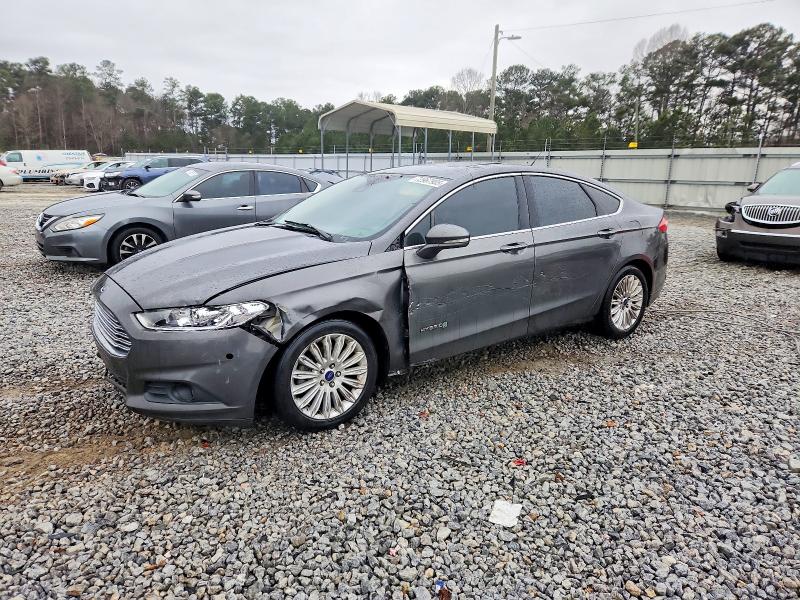 FORD FUSION SE 2015 with VIN 3FA6P0LUXFR218448 - Photo from auction