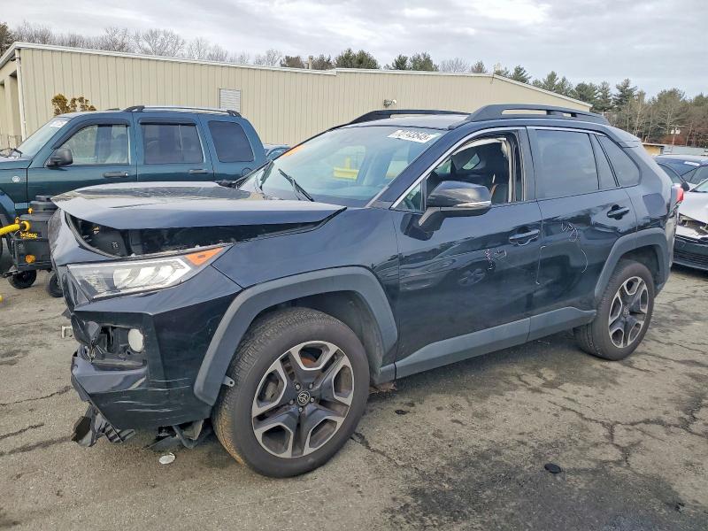 Photo 1 from auction – 2021 TOYOTA RAV4 ADVEN with VIN 2T3J1RFV8MW185196