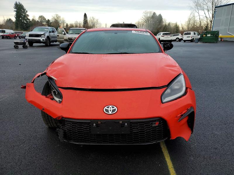 Photo 5 from auction – 2022 TOYOTA GR 86 with VIN JF1ZNBB13N9752035